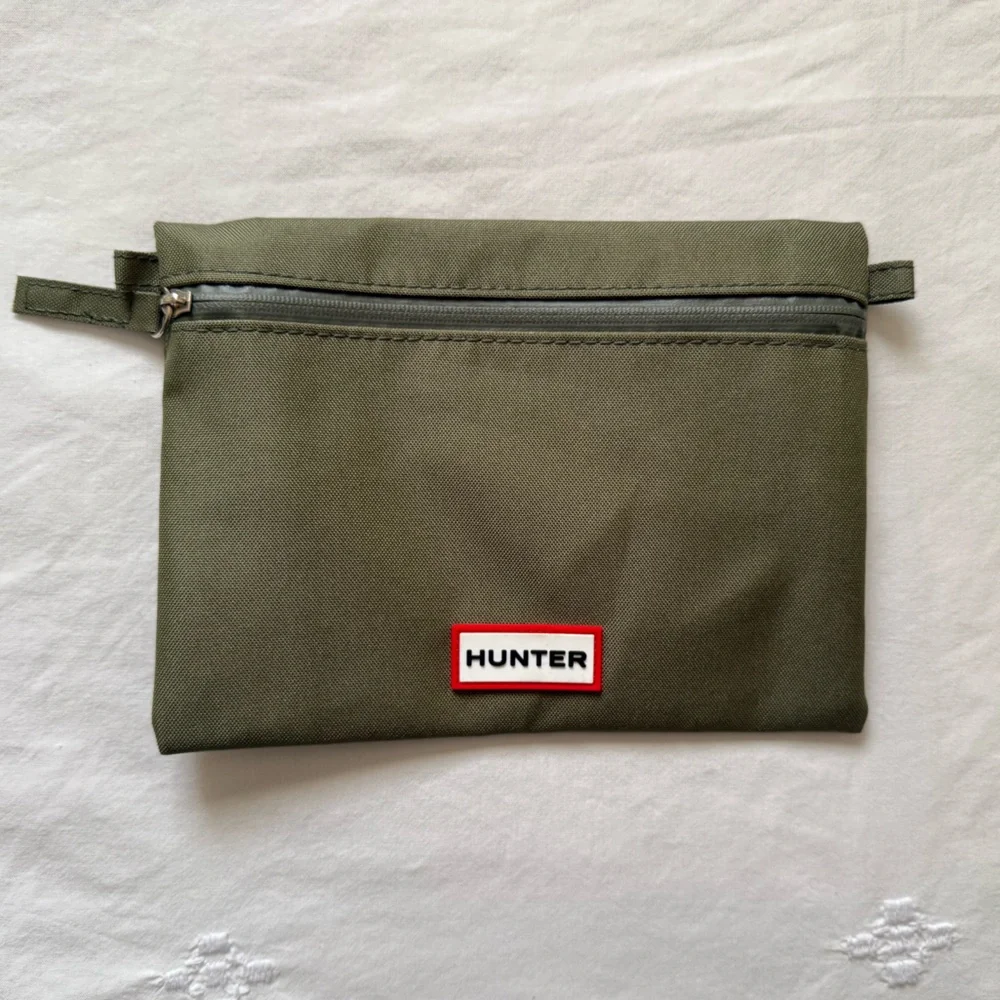 Hunter x Eva Air Olive Green Toiletry Bag Cosmetic Pouch